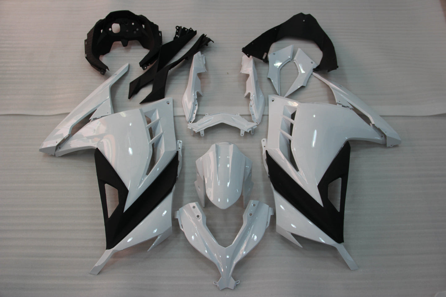2013-2024 Ninja 300R EX300R White Black Bodywork Fairing ABS Injection Molded Plastic 7# Generic