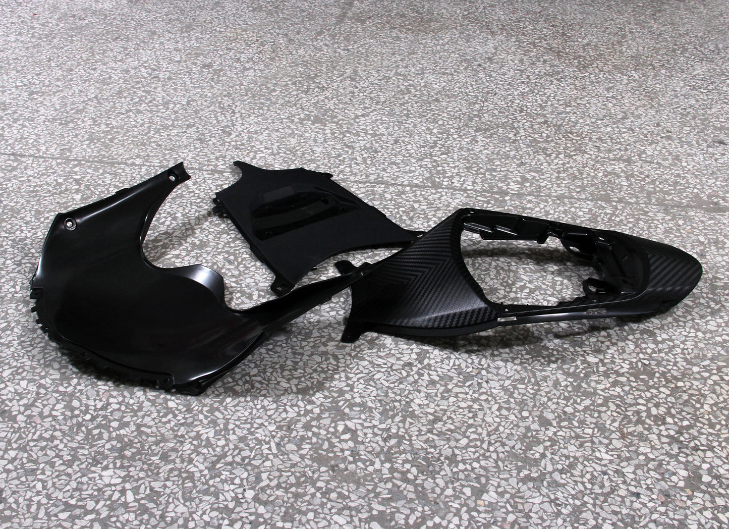 2011-2024 Fairings Plastics Suzuki GSXR 600/750 K11 White Black GSXR Generic