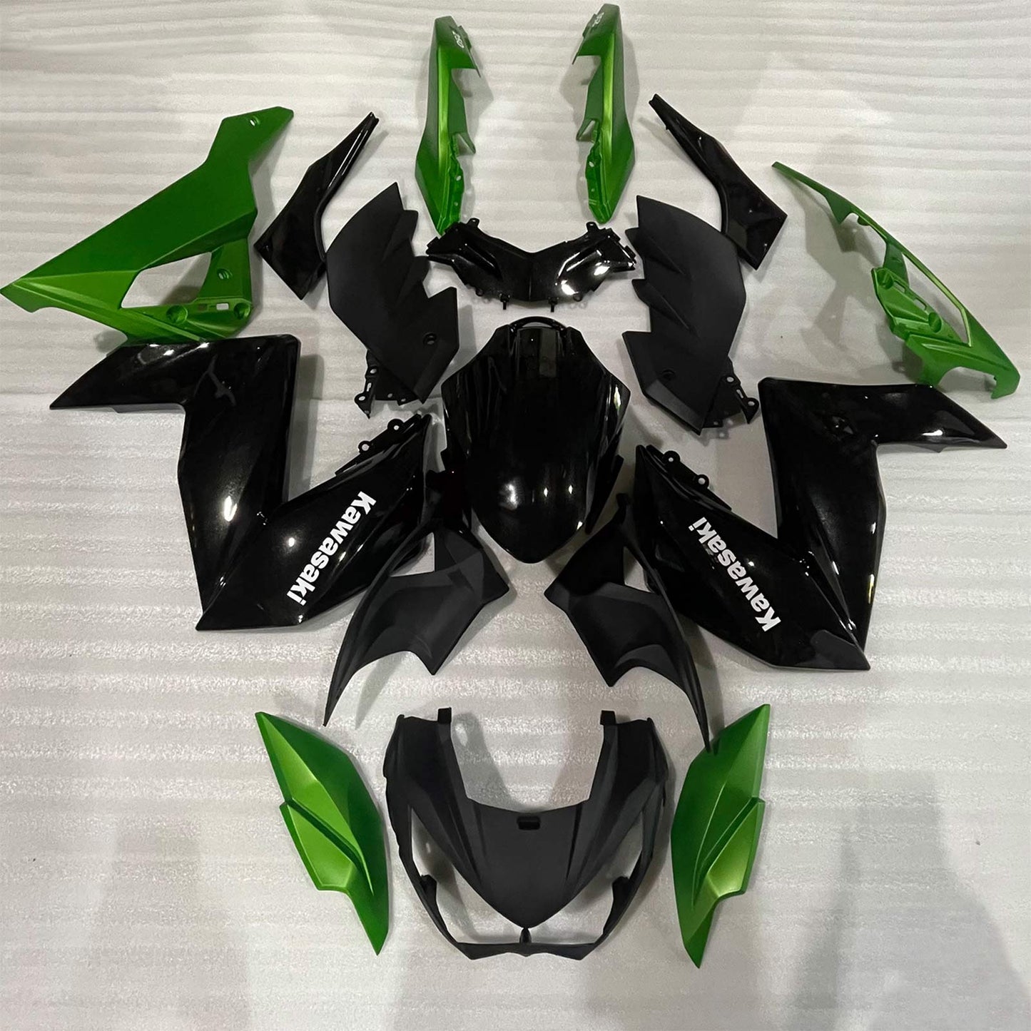 2015-2016 Kawasaki Z250 Z300 Fairing Kit Bodywork Plastic ABS