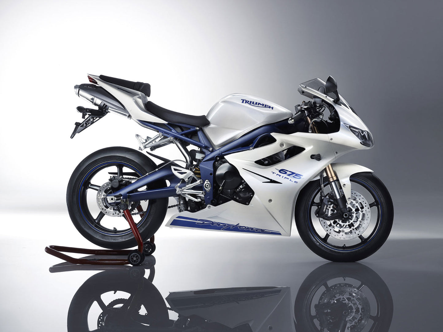 2006-2008 Fairings Triumph Daytona 675 White Blue Daytona  Generic