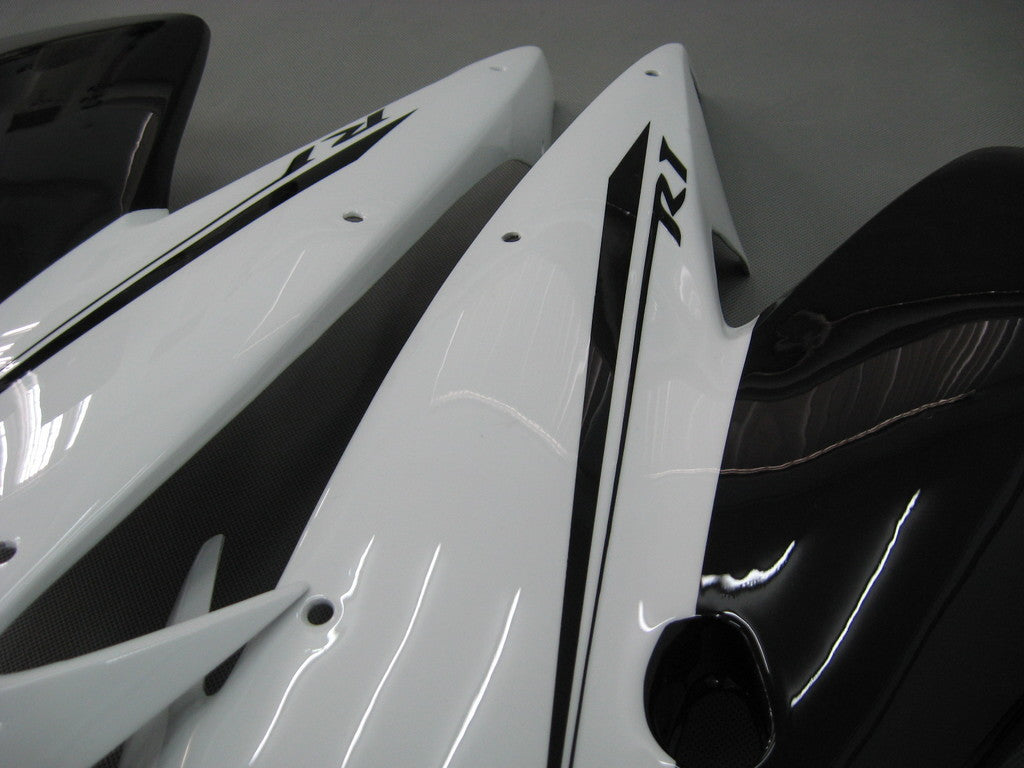 2004-2006 Fairings Yamaha YZF-R1 Black White R1  Generic