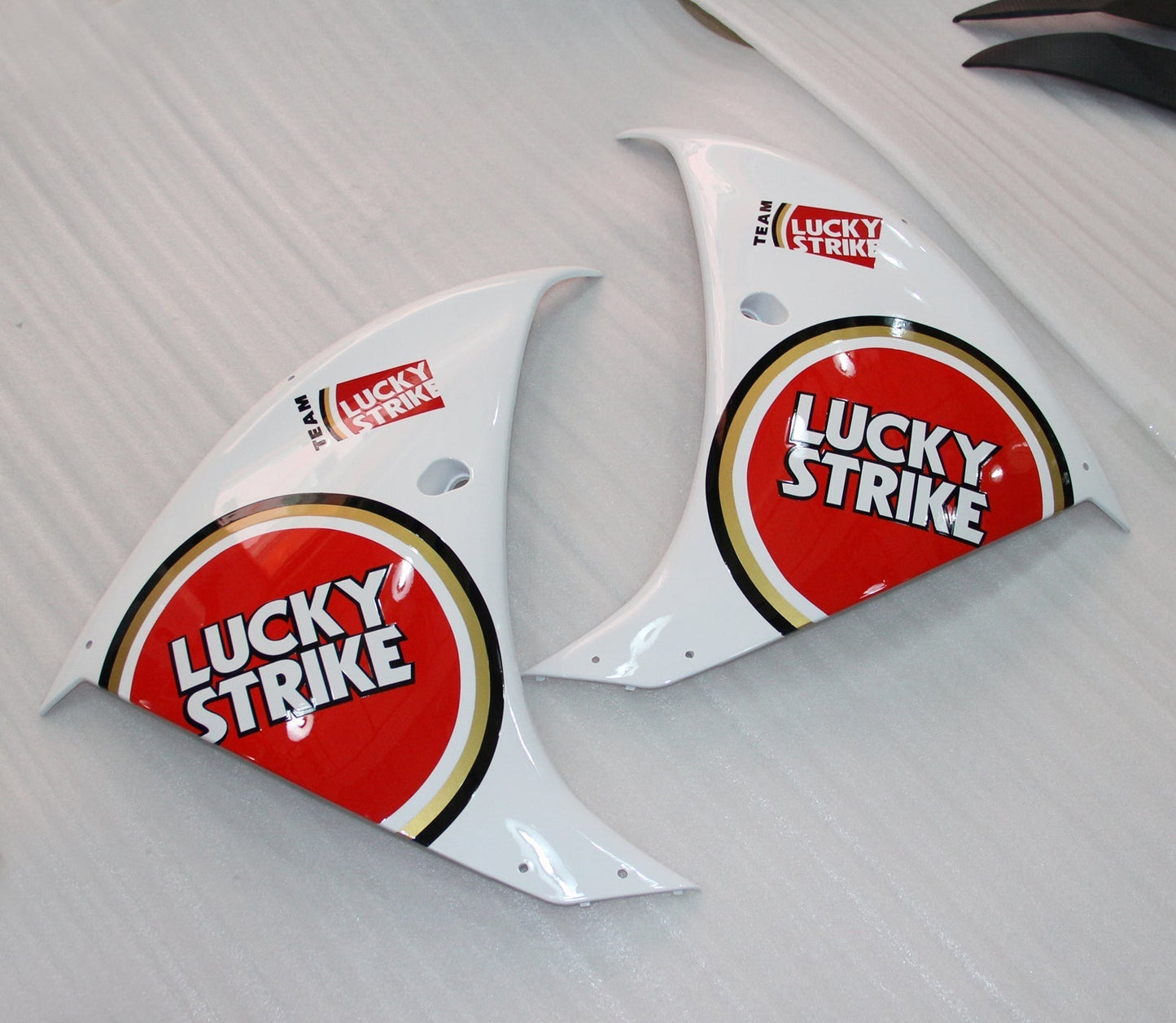 2012-2014 Fairings Plastics Yamaha YZF R1 Red White Lucky Strike  Generic